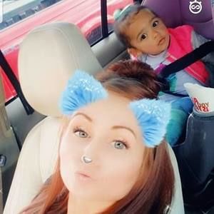 Meet your Posher, Holly